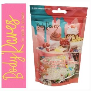 Body Raves Vanilla Scented Bath Soak with Confetti